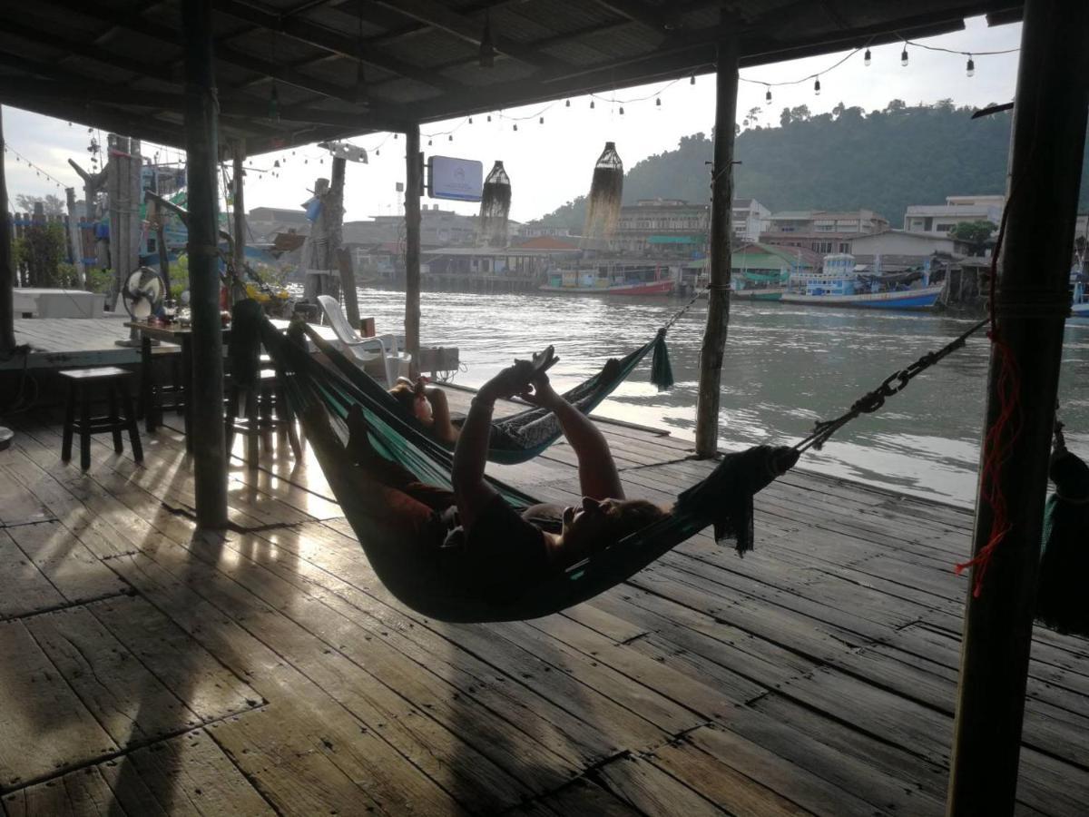 Rub Lom Chom Klong Homestay Chumphon Εξωτερικό φωτογραφία