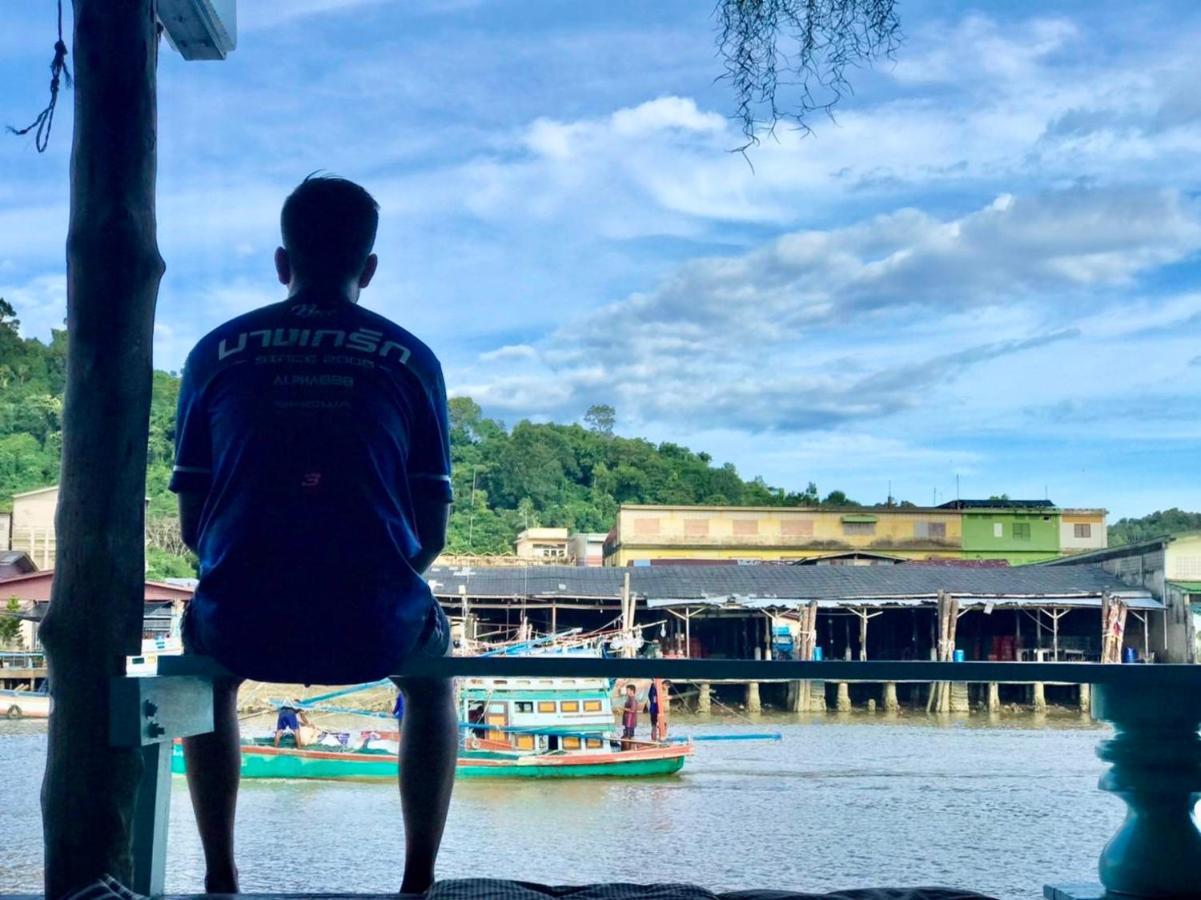 Rub Lom Chom Klong Homestay Chumphon Εξωτερικό φωτογραφία