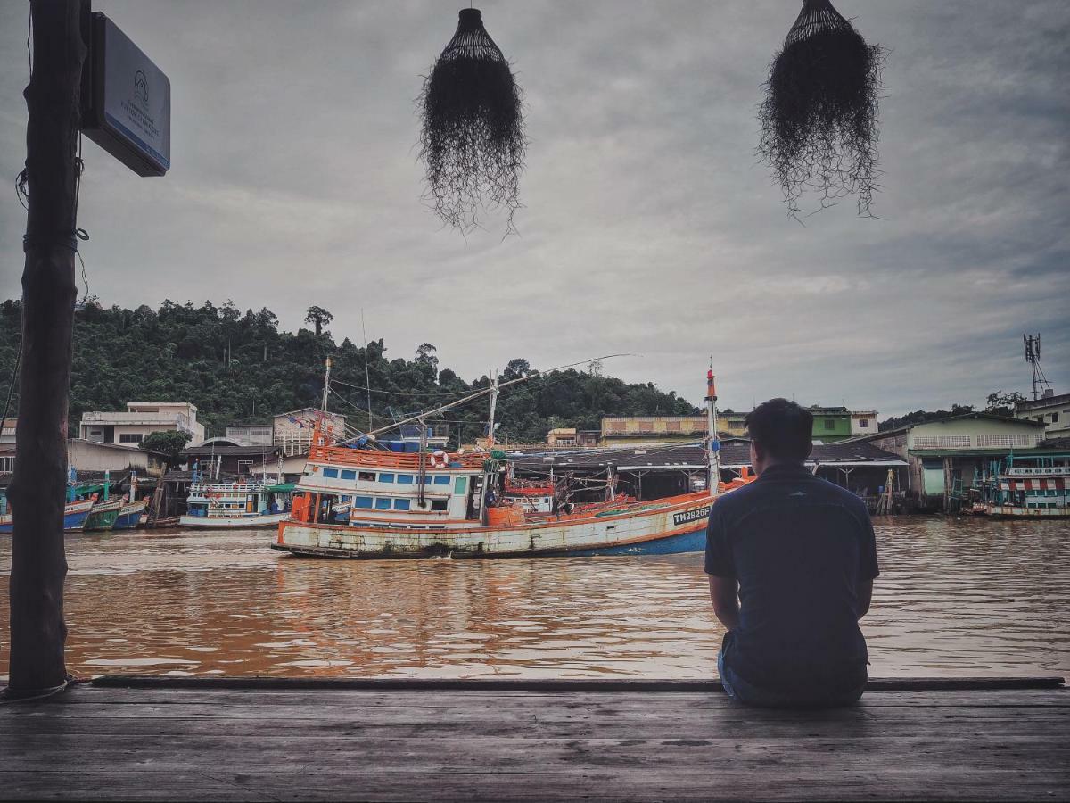 Rub Lom Chom Klong Homestay Chumphon Εξωτερικό φωτογραφία